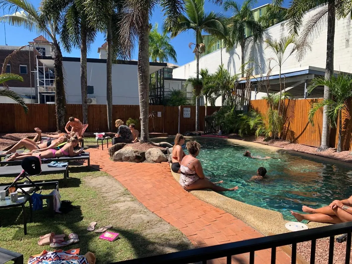 Mumma'S Hostel Cairns Australia